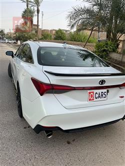 تويوتا أفالون